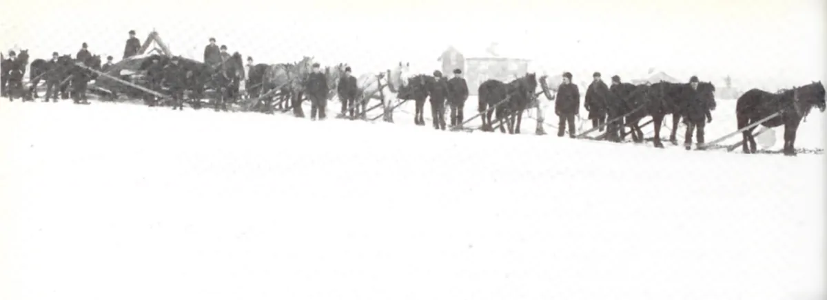 Transport of an armoured turret that is to be mounted on one of the forts of Boden Fortress .